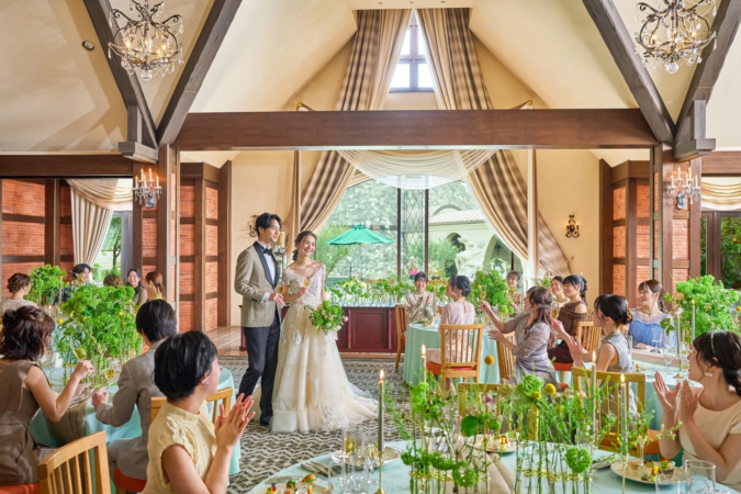 結婚式、披露宴、新郎新婦、ゲスト、お祝い、パーティー