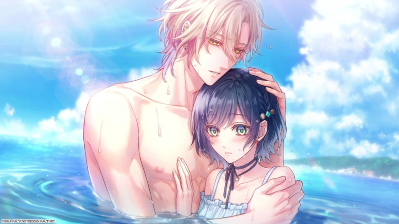 水中で抱き合う二人