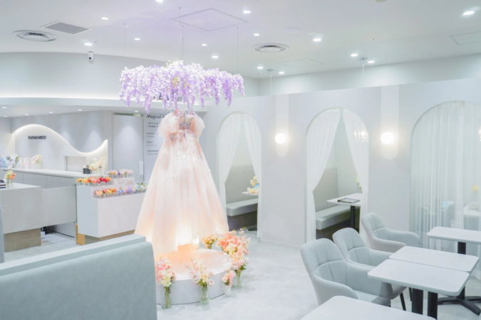 DRESSY CAFE OSAKAの店内