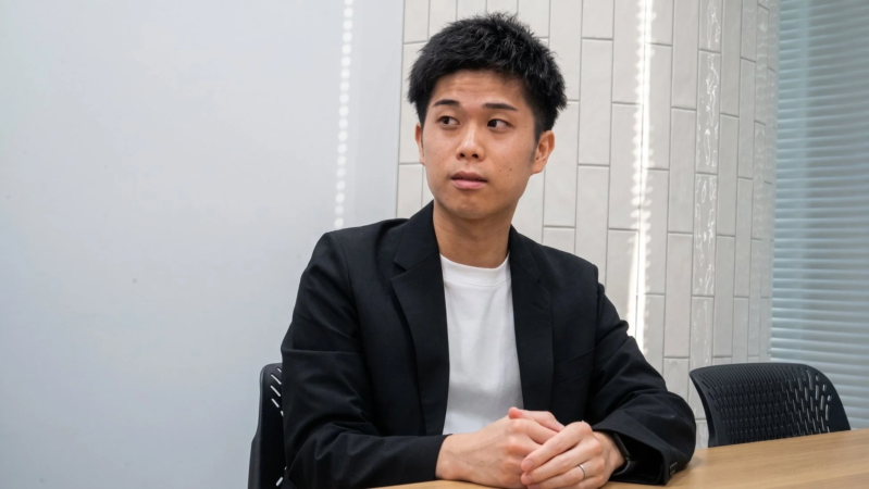 担当者インタビューの様子