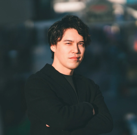 深谷 亮介氏