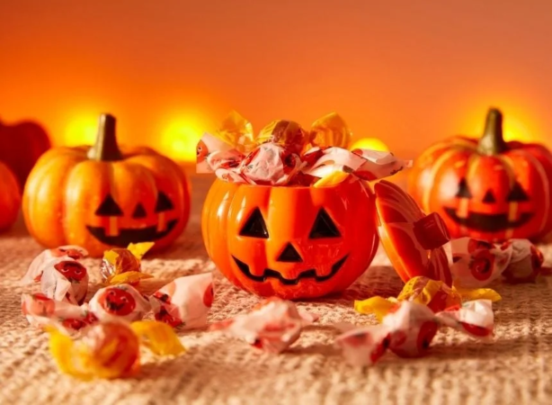 ジャックオーランタンとハロウィンスナック