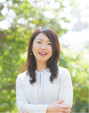 中島美鈴先生のポートレート